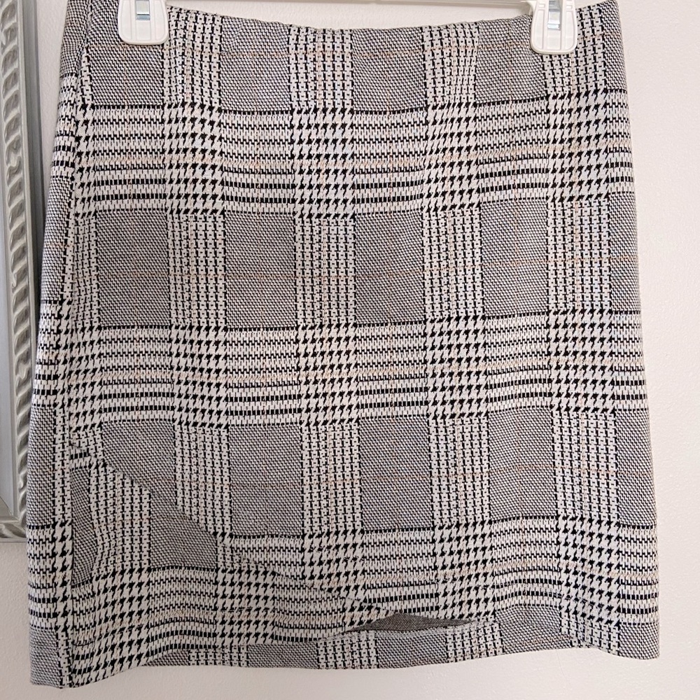 Plaid Mini-Skirt💛